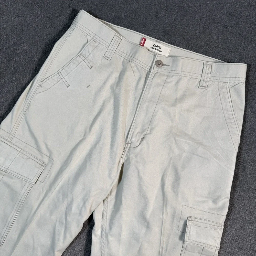 Vtg Levi's Cargo Pants Men's 36x30 Loose Straight White Baggy Skate Y2K Cotton